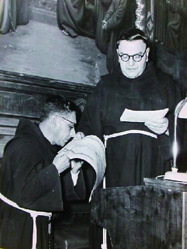 p. Gabriele Allegra riceve la laurea honoris causa