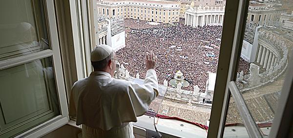 papa-francesco-angelus-1