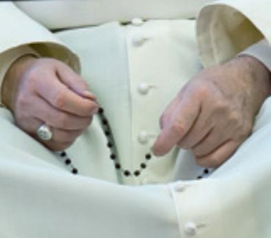 papa-francesco-rosario