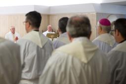papa-santa-marta-2