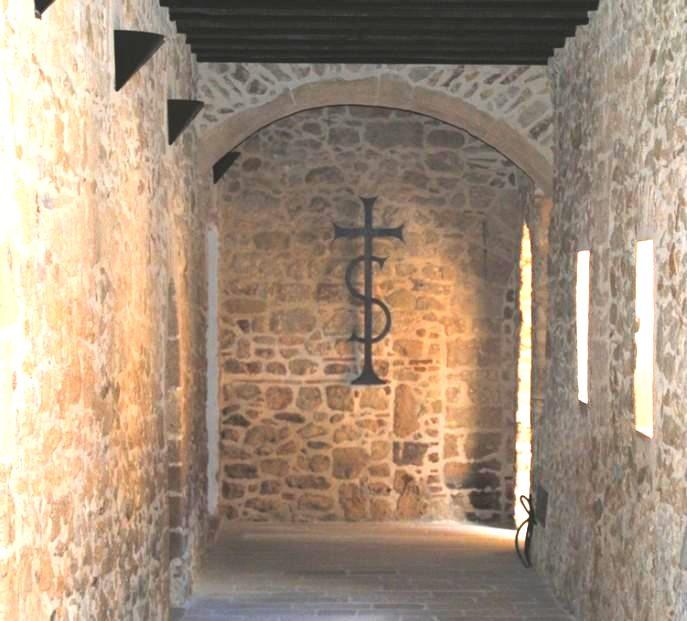 croce celestino chiostro