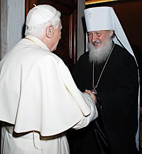 benedetto-xvi-e-cirillo.jpg